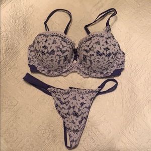 Victoria’s Secret Lace Bra/Thong Set